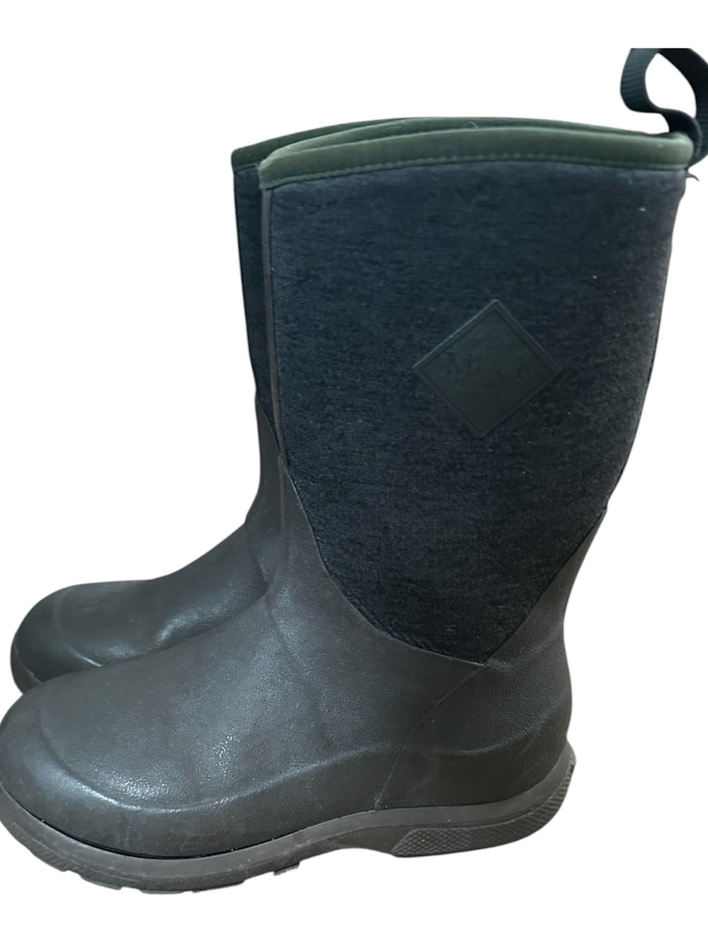 Brown waterproof Rubber & Felt Mid-Calf Boots

The original muck boot company